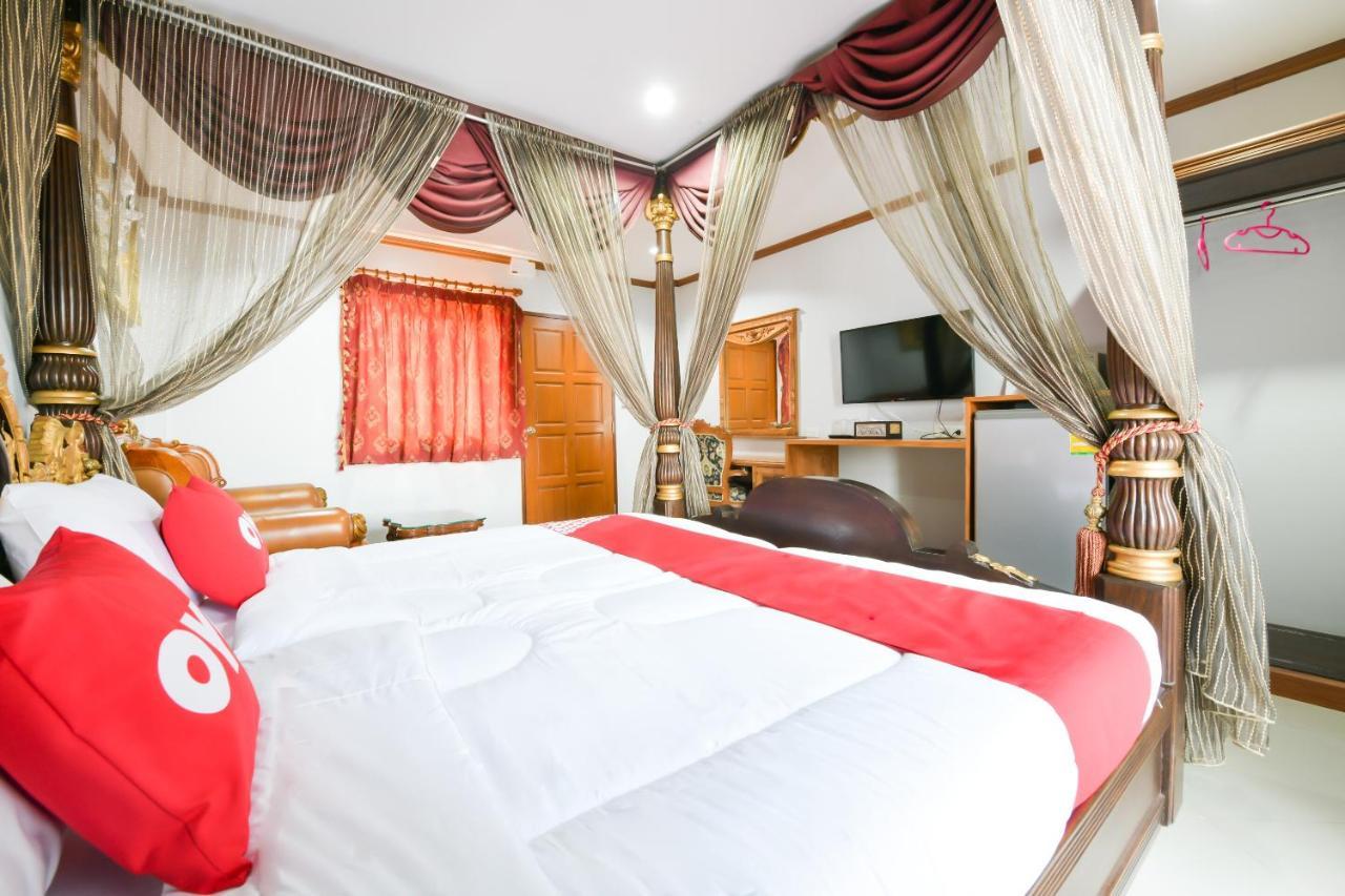 Oyo 549 Maesri Resort Pattaya Luaran gambar