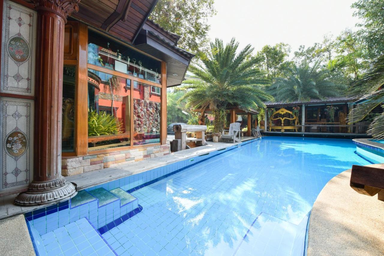 Oyo 549 Maesri Resort Pattaya Luaran gambar