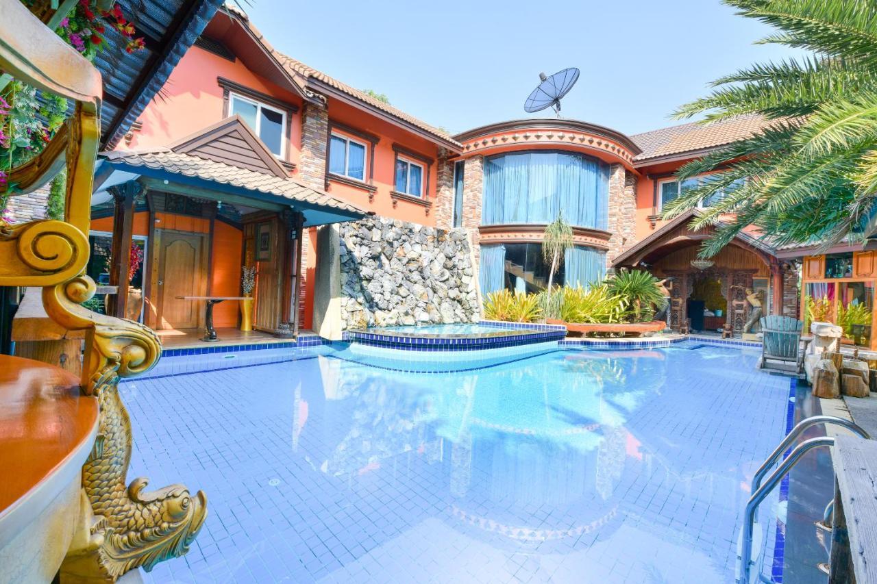Oyo 549 Maesri Resort Pattaya Luaran gambar
