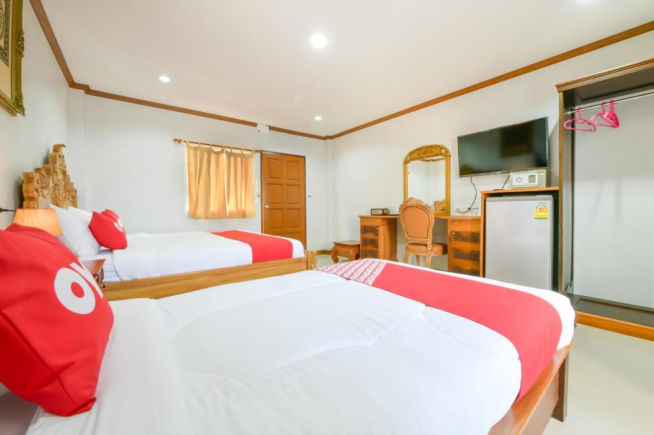 Oyo 549 Maesri Resort Pattaya Luaran gambar